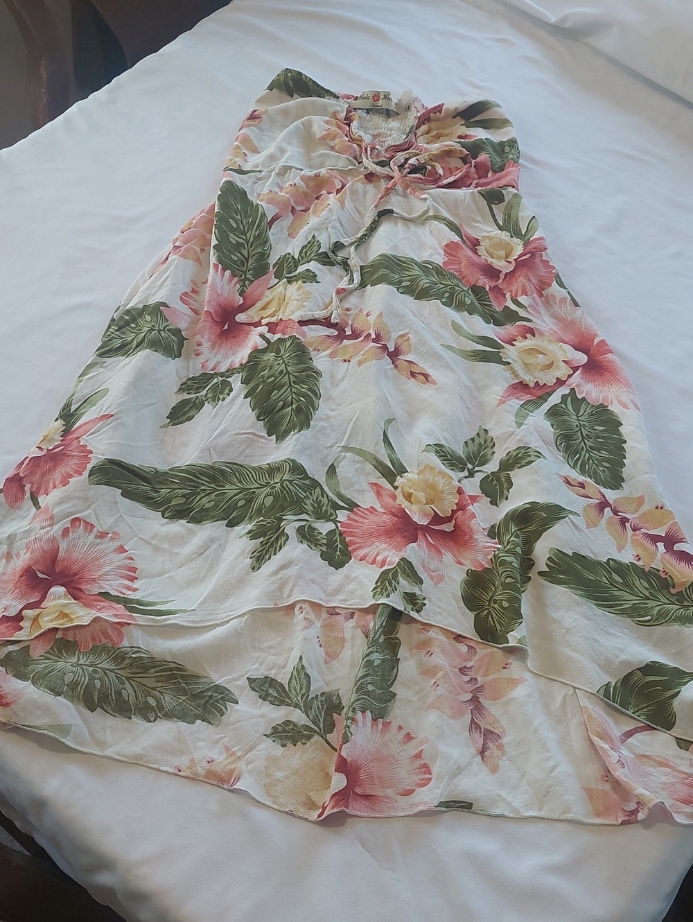 Made In Hawaii Floral Pink & Green Tiered No Sleeves Dress .The Size Is Small